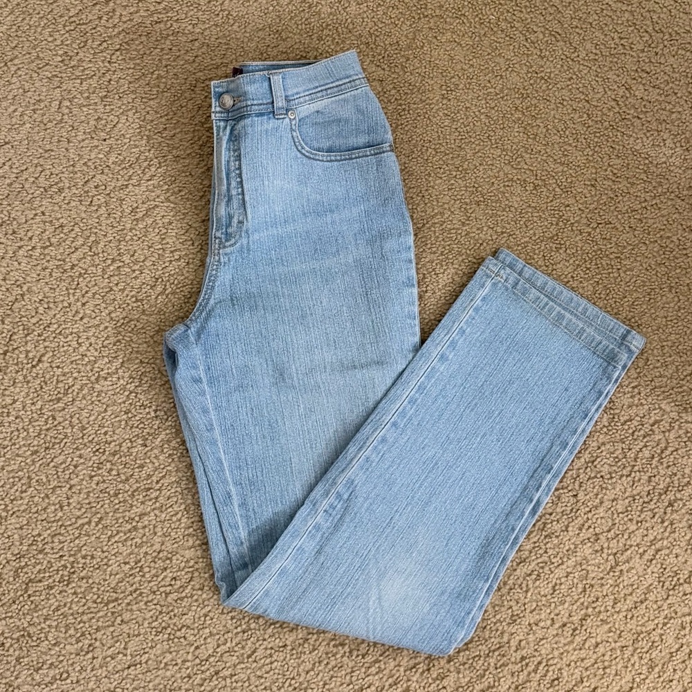 Gloria Vanderbilt Light Blue Straight Leg Jeans